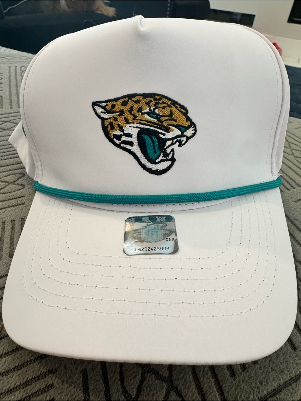 Jacksonville Jaguars White and Teal Kids Trucker Hat
